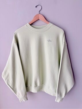 ALO Accolade Soft Lime Green Crewneck Sweatshirt